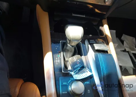 2013 Lexus Ls 460 z USA, uszkodzony, nr VIN JTHBL5EF5D5123505